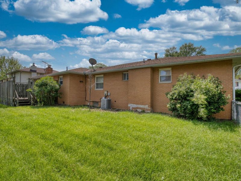 6028 Darby Lane , Columbus, OH 43229 Photo 12