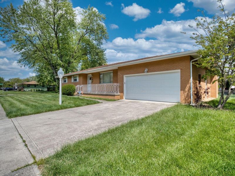 6028 Darby Lane , Columbus, OH 43229 Photo 2
