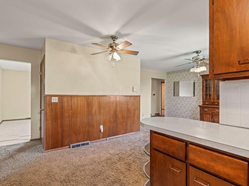 6028 Darby Lane , Columbus, OH 43229 Photo 24