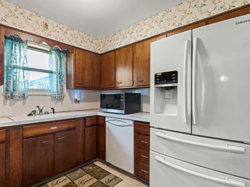 6028 Darby Lane , Columbus, OH 43229 Photo 27