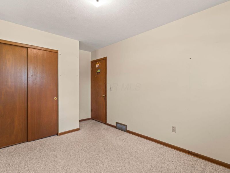 6028 Darby Lane , Columbus, OH 43229 Photo 40