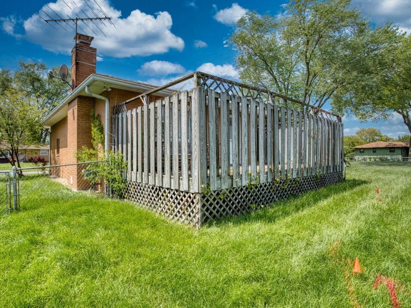 6028 Darby Lane , Columbus, OH 43229 Photo 7