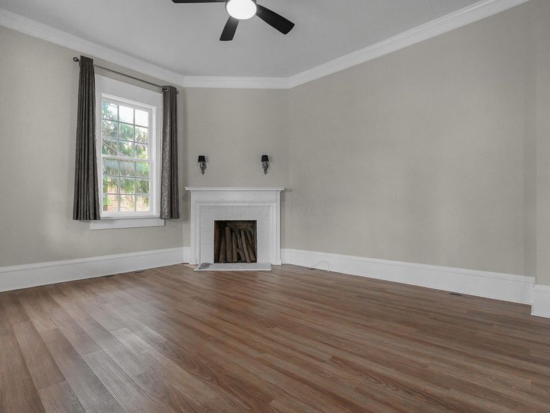 16 N High Street, Canal Winchester, OH 43110 Photo 6