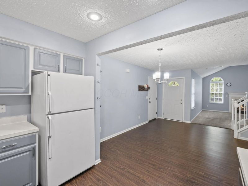 6183 Glenvillage Drive, Dublin, OH 43016 Photo 10