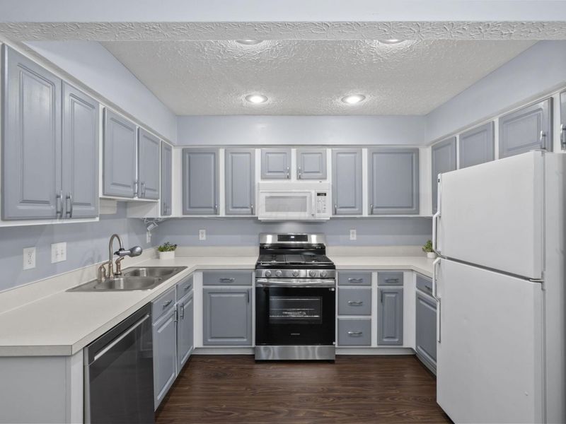 6183 Glenvillage Drive, Dublin, OH 43016 Photo 11