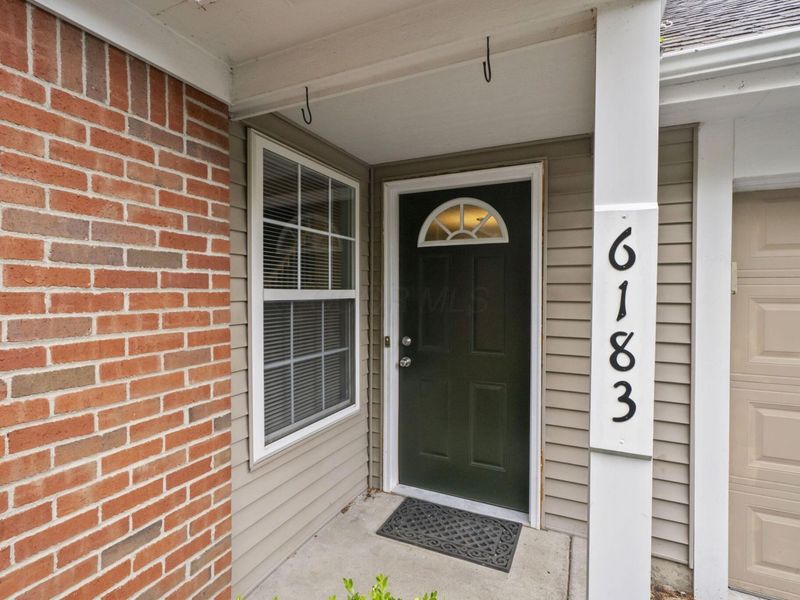6183 Glenvillage Drive, Dublin, OH 43016 Photo 2
