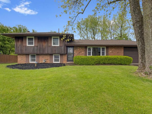 75 Hiawatha Trail, Granville, OH 43023