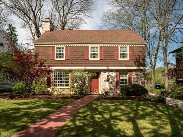 2005 72nd STREET, Wauwatosa, WI 53213