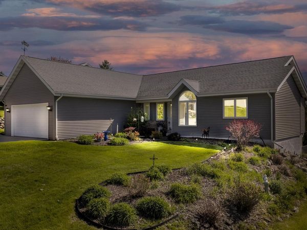 1801 Erin LANE, Waukesha, WI 53188