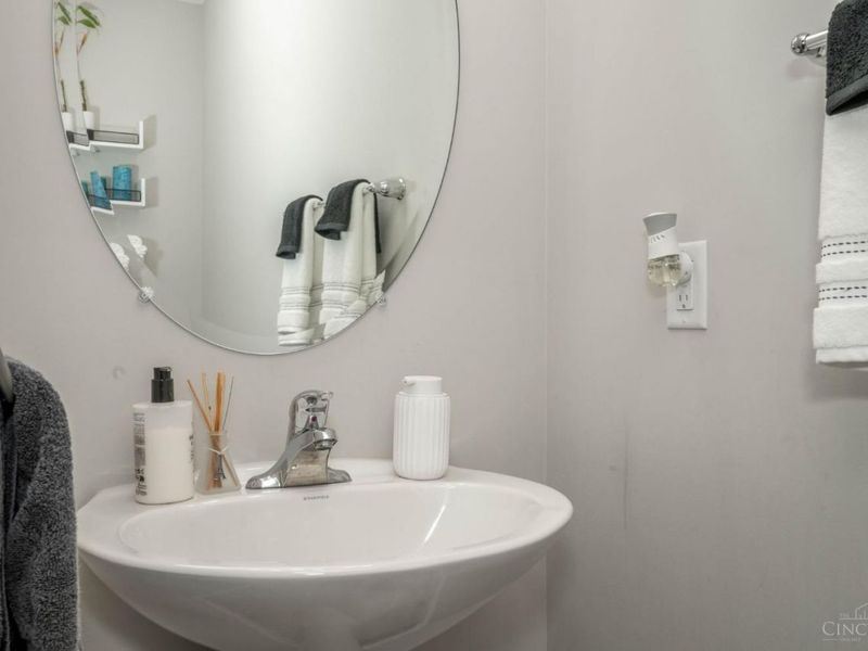 691 Diamond Loop, Lemon Twp, OH 45044 Photo 8