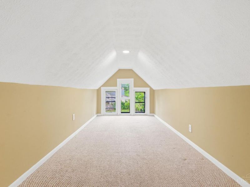 306 W Vine Street, Reading, OH 45215 Photo 21