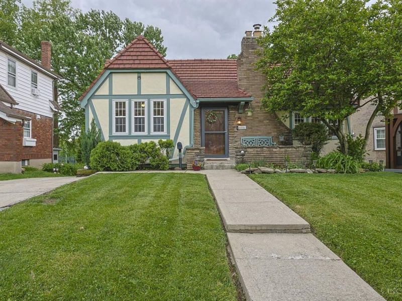 3111 Parkview Avenue, Cincinnati, OH 45213 Photo 1