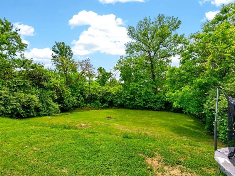 864 Fairborn Road, Forest Park, OH 45240 Photo 36