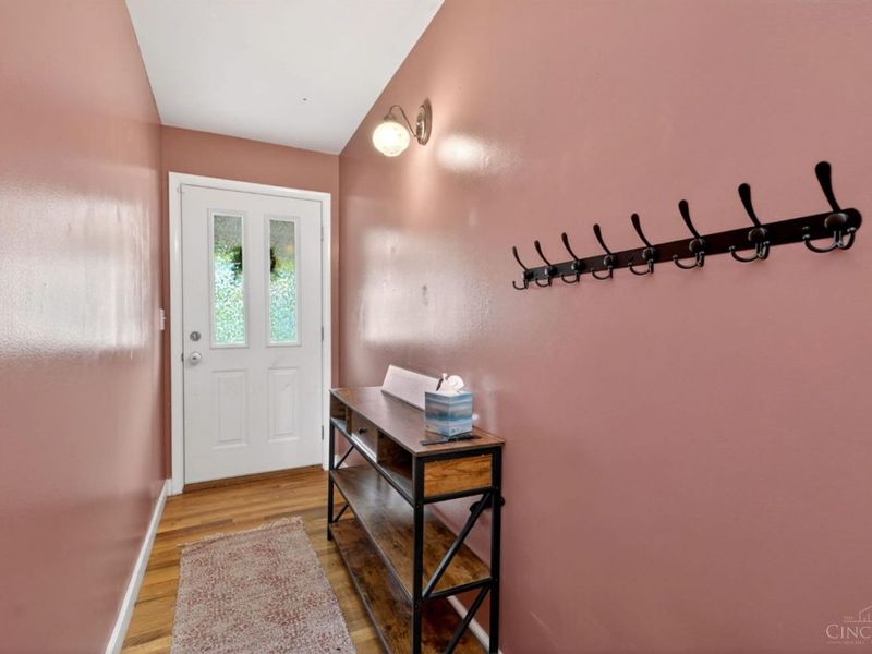 864 Fairborn Road, Forest Park, OH 45240 Photo 6