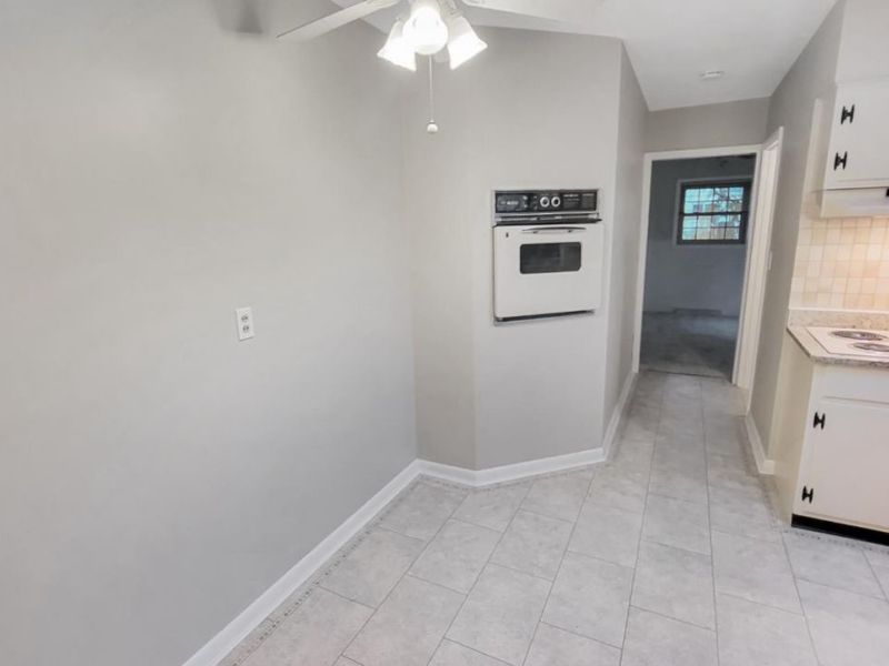 7963 Mitchell Farm Lane, Montgomery, OH 45236 Photo 12