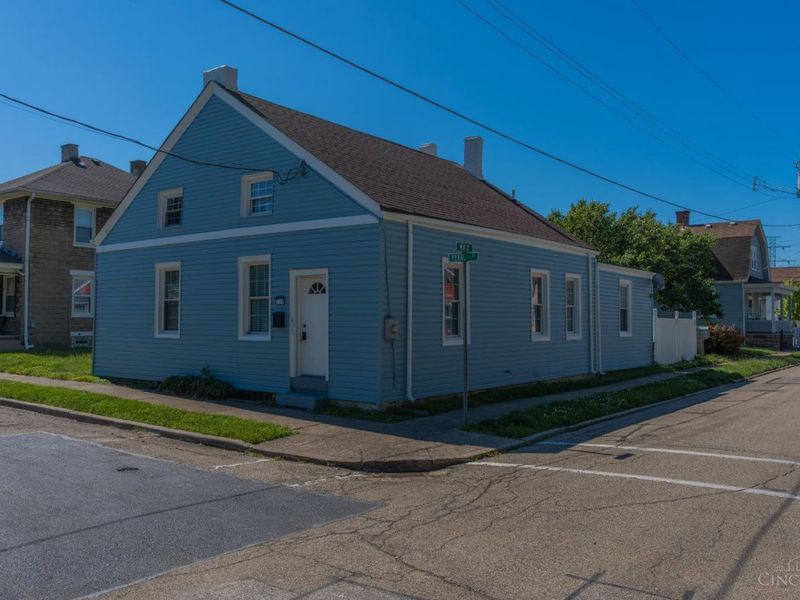 435 Pearl Street, Reading, OH 45215 Photo 3