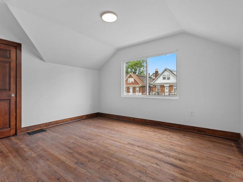 1114 Winfield Avenue, Cincinnati, OH 45205 Photo 30