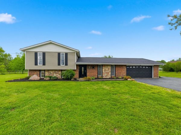 2715 Bethel New Richmond, Bethel, OH 45106