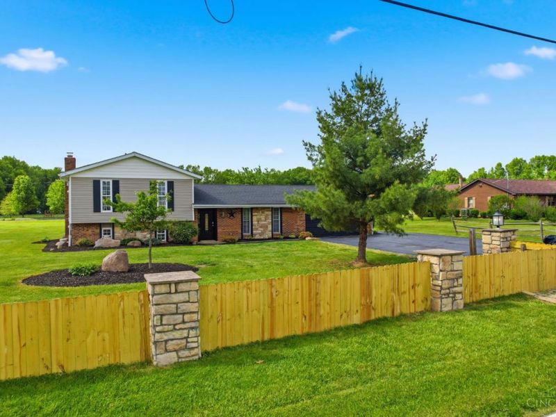 2715 Bethel New Richmond Road, Tate Twp, OH 45106 Photo 3