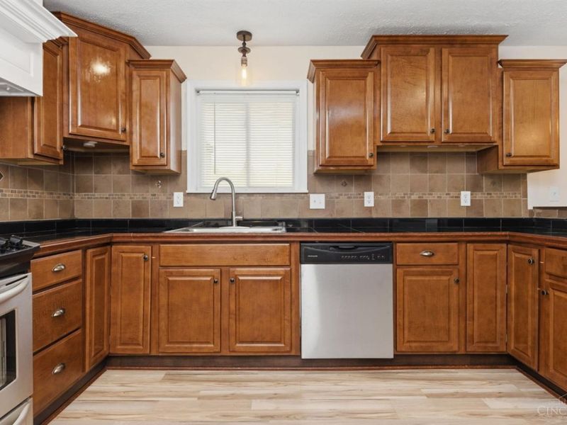 2715 Bethel New Richmond Road, Tate Twp, OH 45106 Photo 9