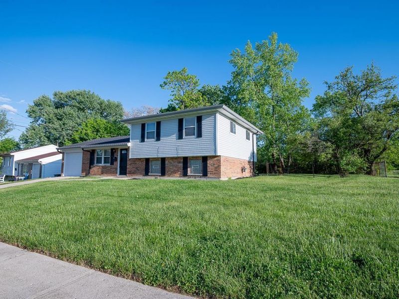2097 Bluehill Drive, Springfield Twp., OH 45240 Photo 4