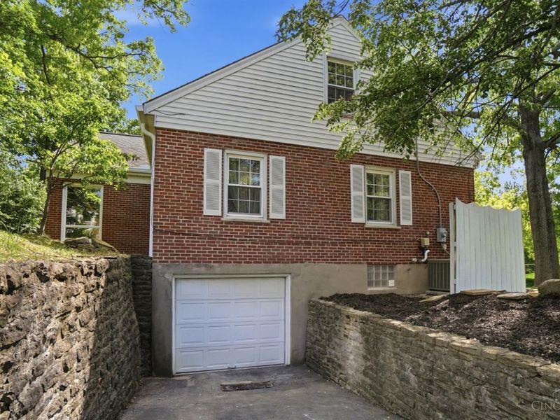 6918 Carroll Avenue, Sycamore Township, OH 45236 Photo 72
