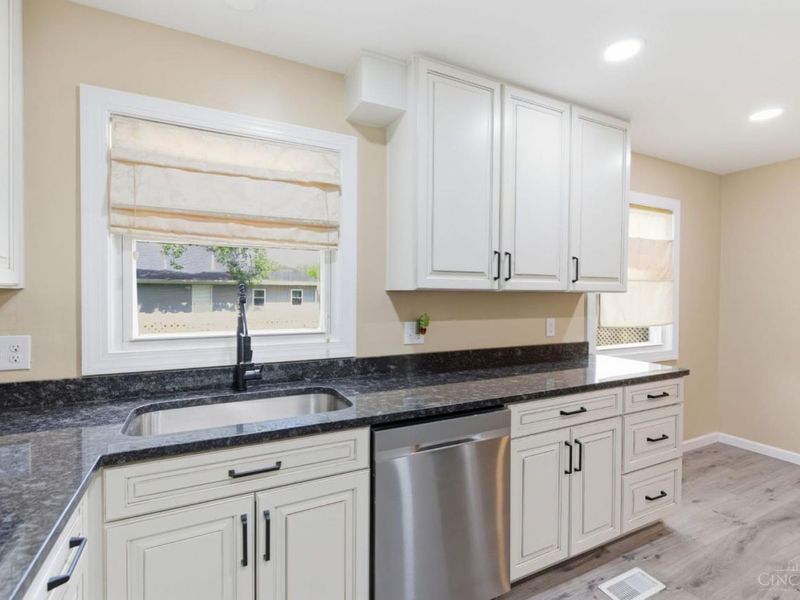 1290 Main Street, Hamilton, OH 45013 Photo 9