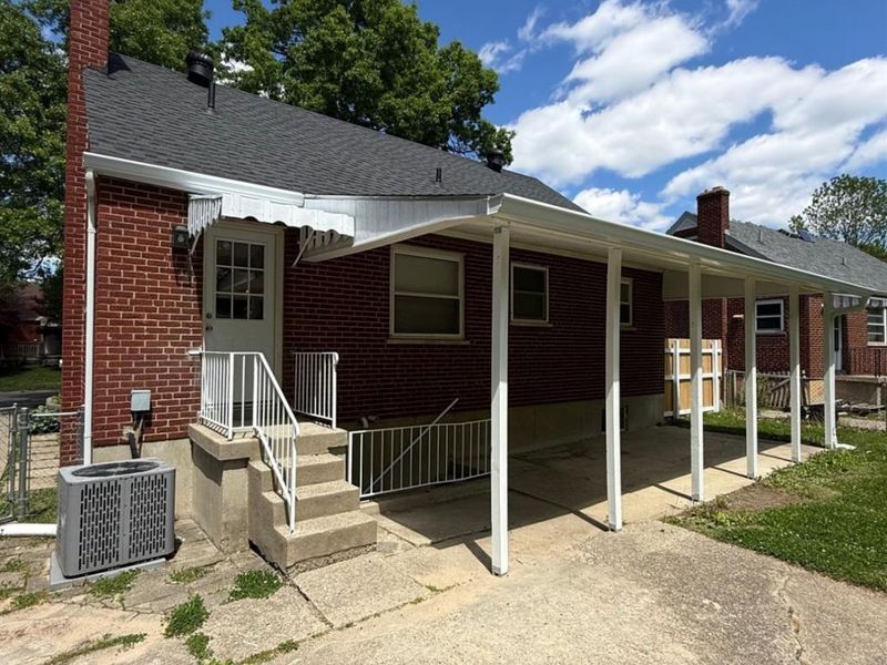 1175 Madeleine Circle, Springfield Twp., OH 45231 Photo 18