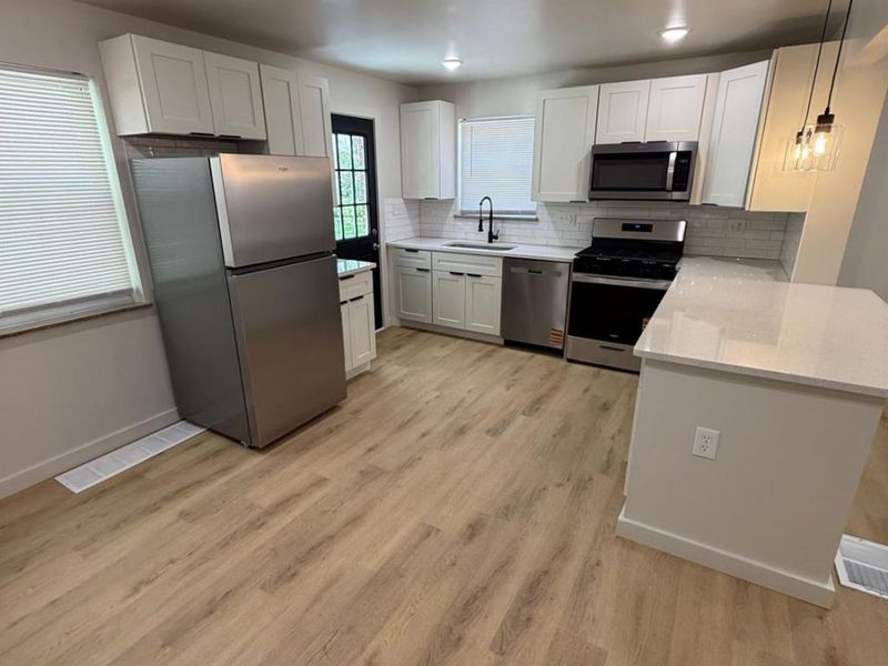 1175 Madeleine Circle, Springfield Twp., OH 45231 Photo 8