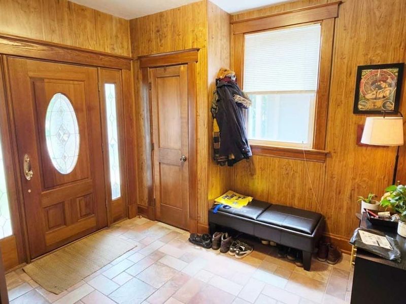 765 McMakin Avenue, Cincinnati, OH 45232 Photo 3