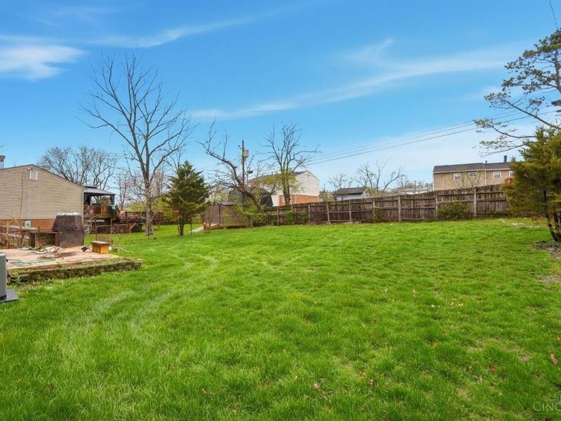 904 Baker Court, Middletown, OH 45044 Photo 32