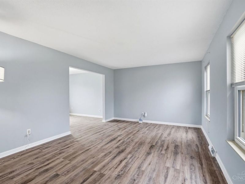 904 Baker Court, Middletown, OH 45044 Photo 4