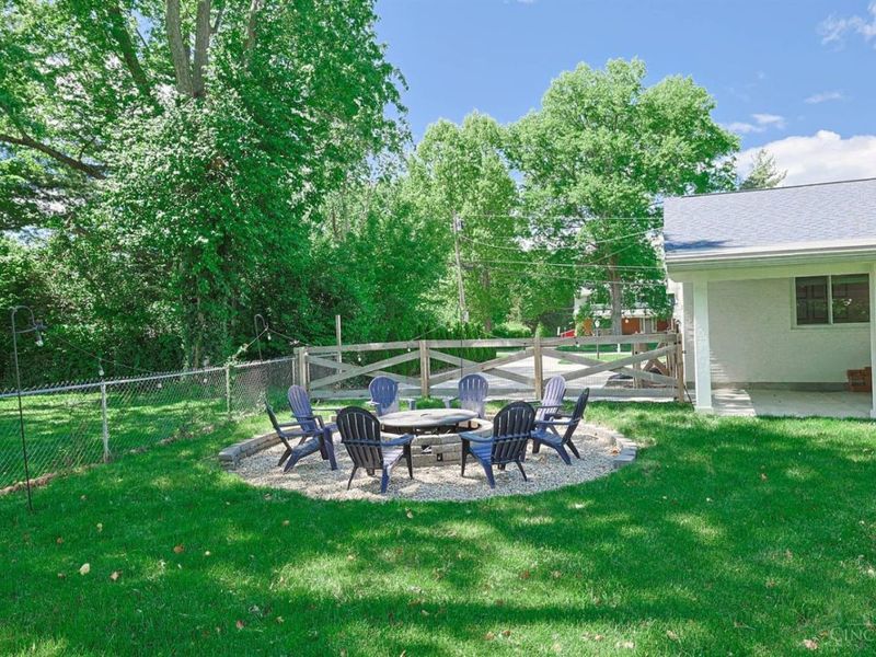 5987 Beechtop Drive, Green Township, OH 45233 Photo 46
