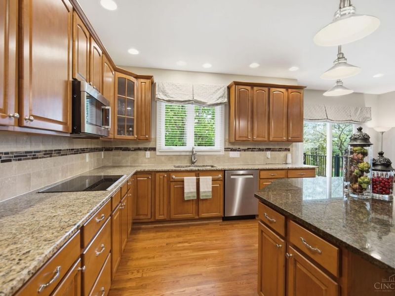 5564 Oak View Drive, Hamilton Twp, OH 45039 Photo 19