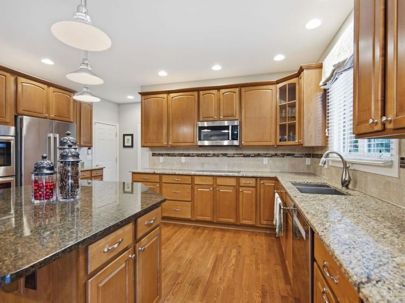5564 Oak View Drive, Hamilton Twp, OH 45039 Photo 21