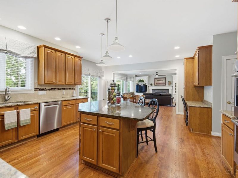 5564 Oak View Drive, Hamilton Twp, OH 45039 Photo 23