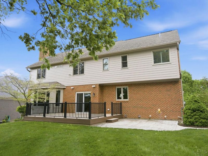 5564 Oak View Drive, Hamilton Twp, OH 45039 Photo 4