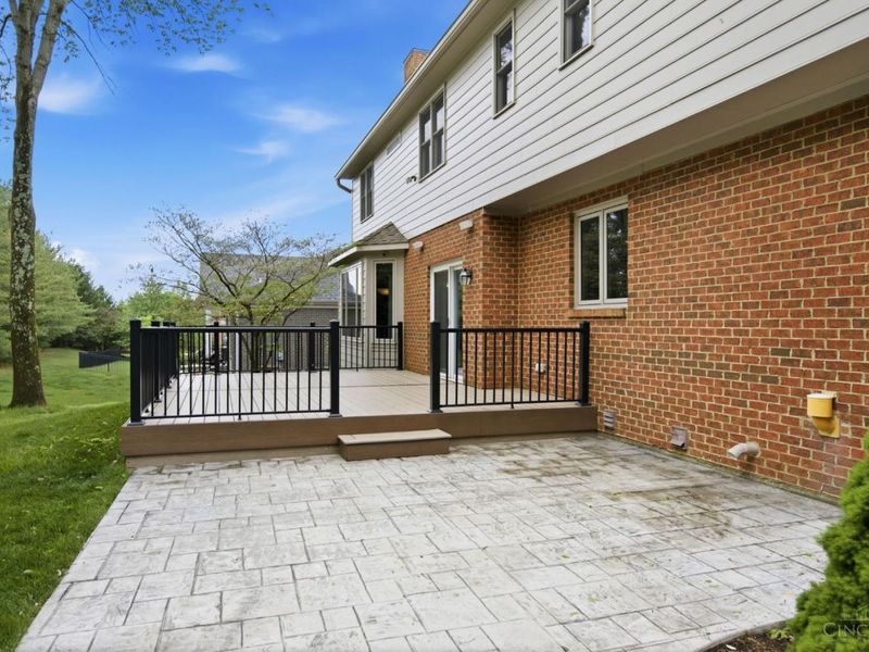 5564 Oak View Drive, Hamilton Twp, OH 45039 Photo 54