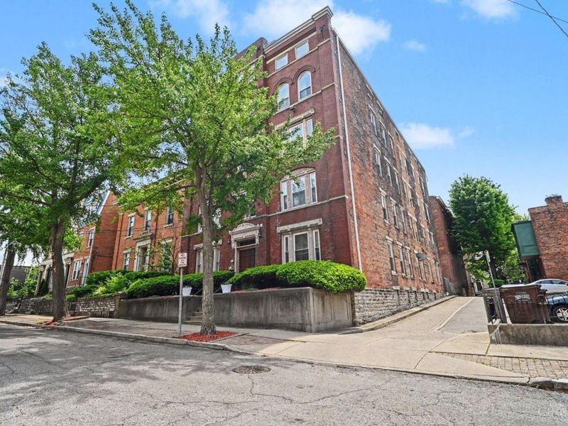427 Hopkins Street, Unit 5, Cincinnati, OH 45203 Photo 25