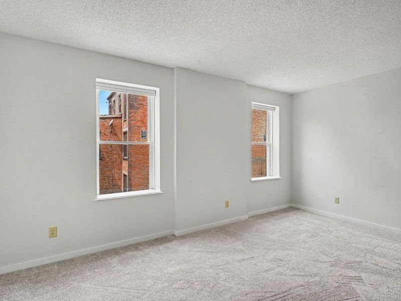 427 Hopkins Street, Unit 5, Cincinnati, OH 45203 Photo 8