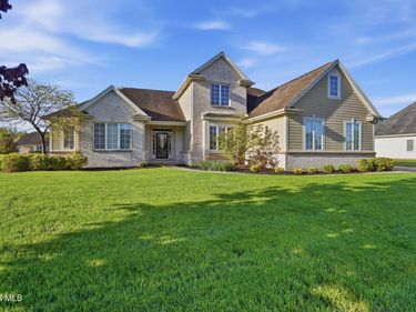 8453 Snapdragon Lane, Monclova, OH 43542