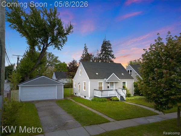 13631 Kingston Street, Oak Park, MI 48237