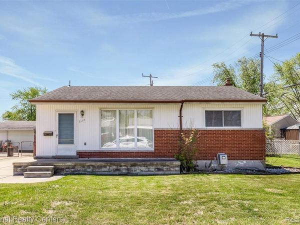822 Bernie Lane, Madison Heights, MI 48071