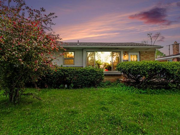 1271 Jeffery Street, Ypsilanti, MI 48198