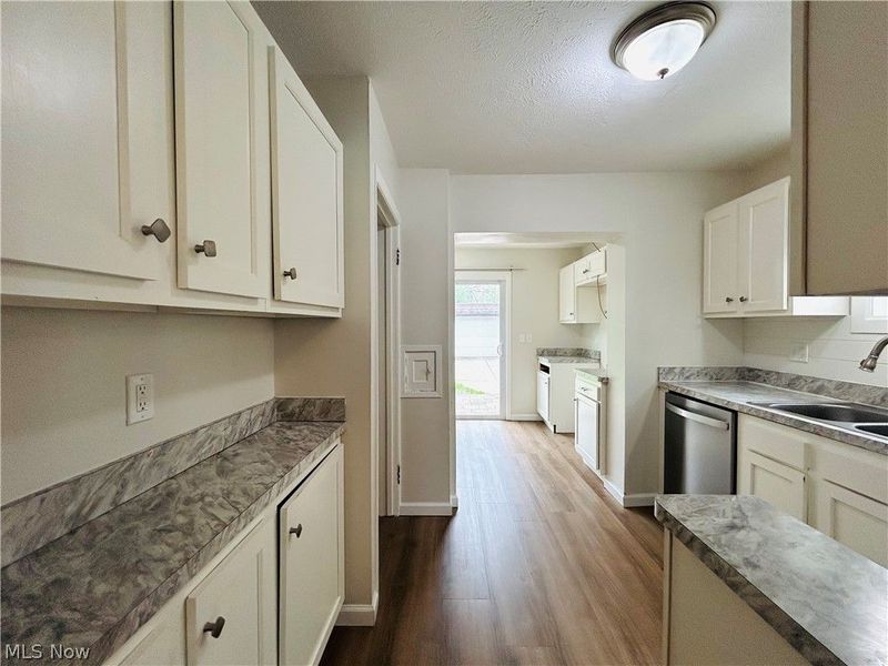16008 Scottsdale Boulevard, Shaker Heights, OH 44120 Photo 12