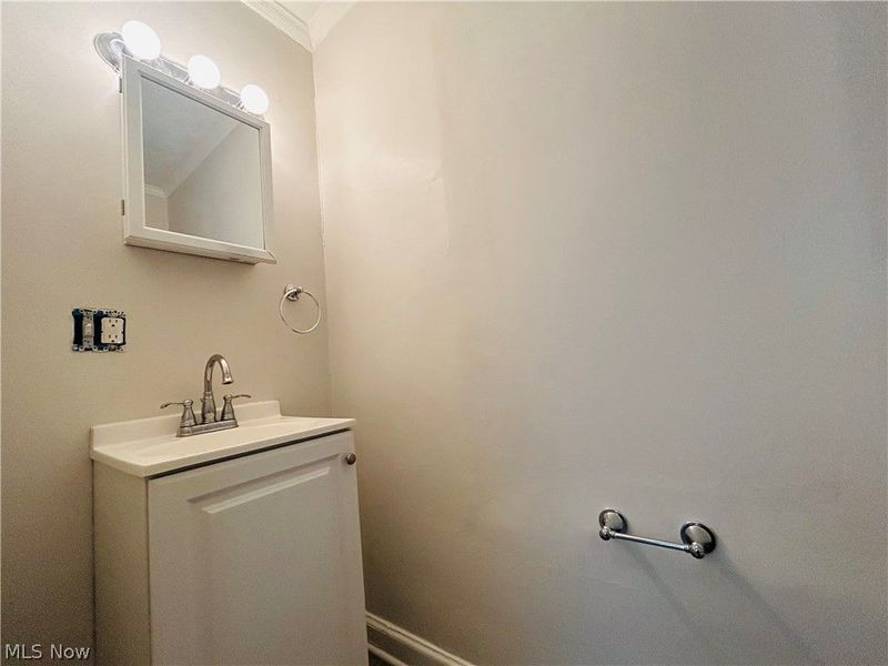 16008 Scottsdale Boulevard, Shaker Heights, OH 44120 Photo 20