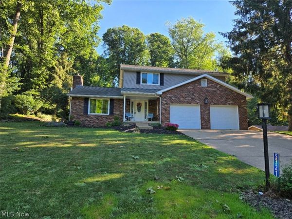 5321 Swepstone Street NW, Canton, OH 44708
