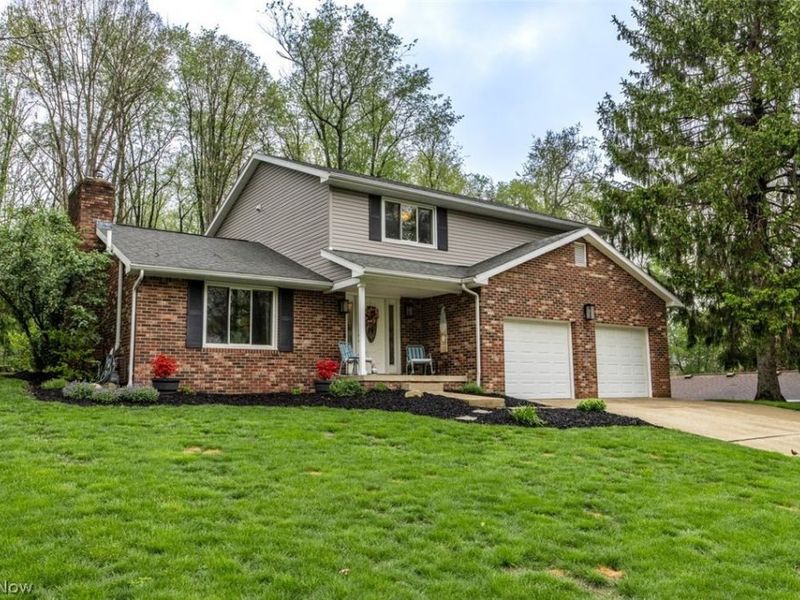 5321 Swepstone Street NW, Canton, OH 44708 Photo 2
