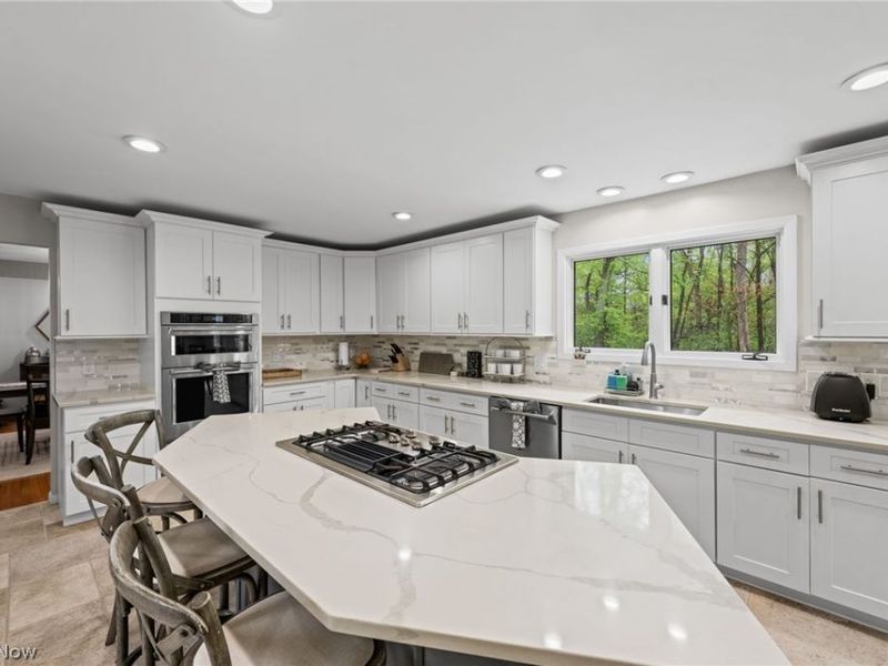 5045 Crofton Avenue, Solon, OH 44139 Photo 17