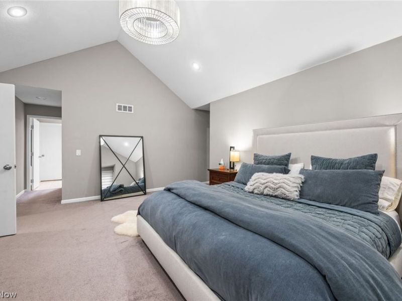 5045 Crofton Avenue, Solon, OH 44139 Photo 30
